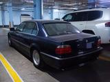 BMW 750 1996 года за 6 000 000 тг. в Астана – фото 2