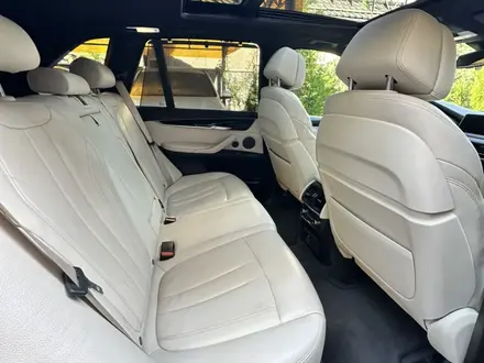 BMW X5 2017 года за 15 500 000 тг. в Алматы – фото 13