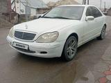 Mercedes-Benz S 320 2000 годаfor3 200 000 тг. в Тараз – фото 2