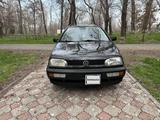 Volkswagen Golf 1994 года за 2 100 000 тг. в Алматы – фото 2