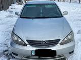 Toyota Camry 2002 годаүшін3 500 000 тг. в Усть-Каменогорск