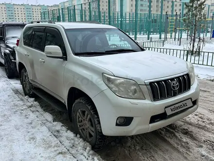 Toyota Land Cruiser Prado 2012 года за 14 700 000 тг. в Астана