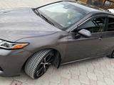 Toyota Camry 2020 годаүшін12 500 000 тг. в Актау – фото 2