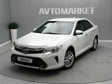 Toyota Camry 2015 года за 10 500 000 тг. в Атырау