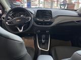 Chevrolet Onix 2024 года за 7 790 000 тг. в Шымкент – фото 4