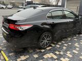 Toyota Camry 2021 года за 18 200 000 тг. в Тараз – фото 3