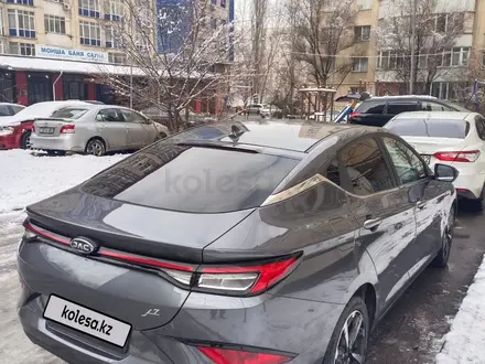 JAC J7 2022 года за 5 950 000 тг. в Алматы