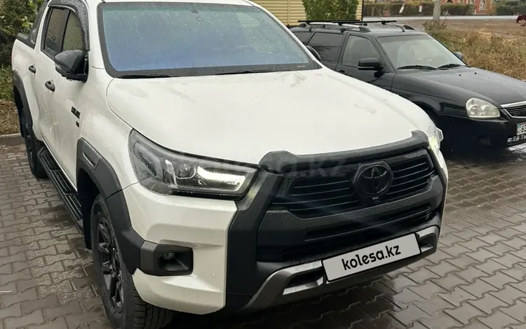 Toyota Hilux 2022 годаүшін25 500 000 тг. в Уральск