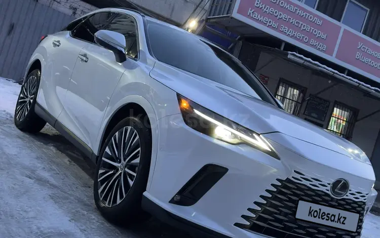 Lexus RX 350h 2024 годаүшін30 999 000 тг. в Алматы