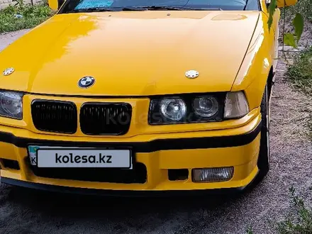 BMW 320 1992 года за 2 000 000 тг. в Алматы