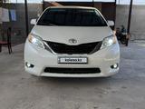 Toyota Sienna 2016 года за 13 500 000 тг. в Жетысай