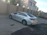Hyundai Sonata 2019 года за 6 900 000 тг. в Байконыр – фото 2