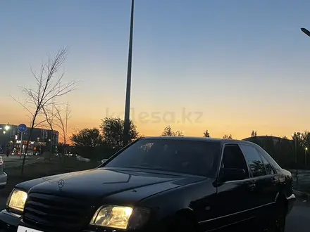 Mercedes-Benz S 320 1995 года за 2 500 000 тг. в Астана