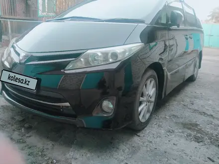 Toyota Estima 2010 года за 9 000 000 тг. в Семей – фото 4