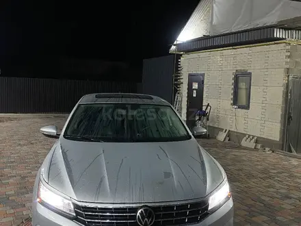 Volkswagen Passat 2016 года за 6 000 000 тг. в Алматы