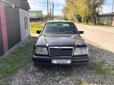 Mercedes-Benz E 220 1994 года за 1 000 000 тг. в Талдыкорган