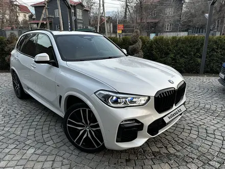 BMW X5 2019 года за 35 200 000 тг. в Алматы – фото 5