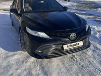 Toyota Camry 2019 годаfor14 200 000 тг. в Семей