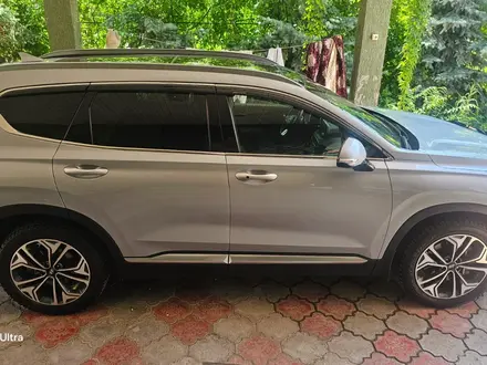 Hyundai Santa Fe 2019 года за 12 500 000 тг. в Шымкент – фото 10