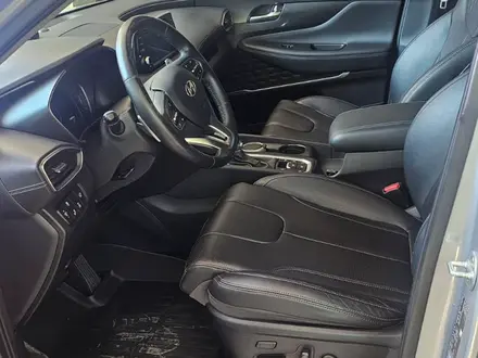 Hyundai Santa Fe 2019 года за 12 500 000 тг. в Шымкент – фото 2