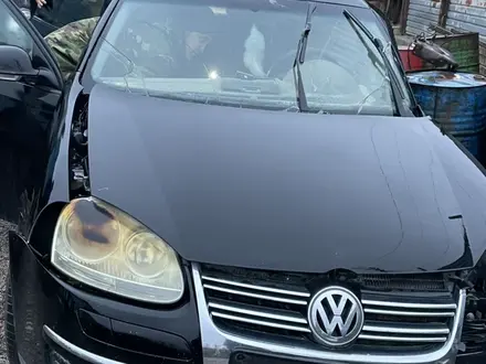 Volkswagen Jetta 2009 года за 700 000 тг. в Шиели – фото 7