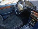 Mercedes-Benz E 220 1994 года за 2 200 000 тг. в Шымкент – фото 5