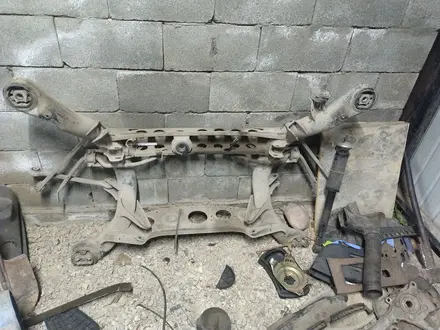 Задняя балка за 15 000 тг. в Алматы