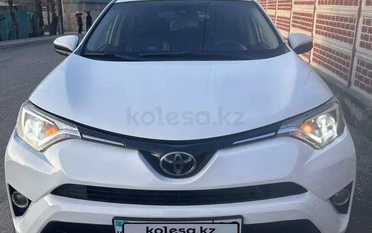 Toyota RAV4 2018 годаүшін11 500 000 тг. в Каскелен