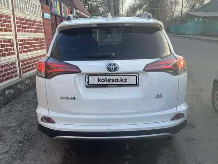 Toyota RAV4 2018 года за 11 500 000 тг. в Каскелен – фото 3