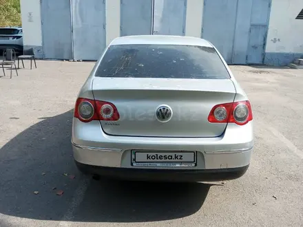 Volkswagen Passat 2007 года за 3 200 000 тг. в Алматы – фото 4