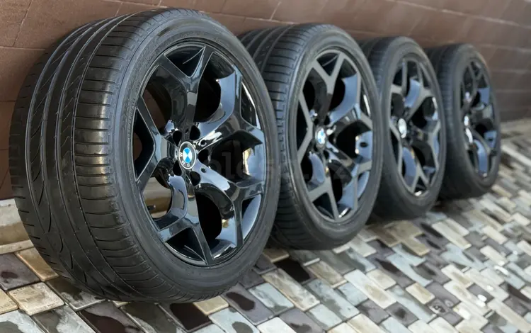 214 стиль Bmw x5 black style х5 х6 x6 е70 е71 е53 e70 e71 e53 f15 за 600 000 тг. в Шымкент