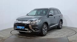 Mitsubishi Outlander 2019 года за 8 000 000 тг. в Астана