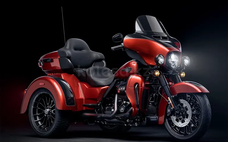 Harley-Davidson  Tri Glide 2026 года за 32 000 000 тг. в Алматы