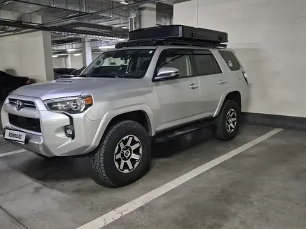Toyota 4Runner 2022 года за 33 500 000 тг. в Алматы