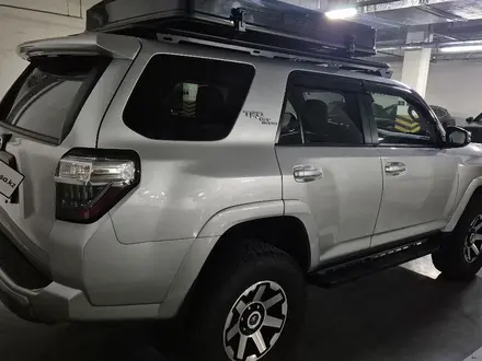 Toyota 4Runner 2022 года за 33 500 000 тг. в Алматы – фото 4