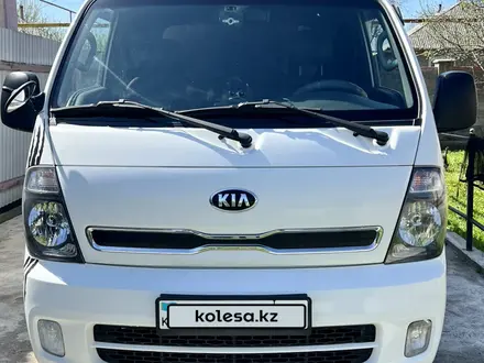 Kia Bongo 2017 года за 9 650 000 тг. в Караганда – фото 3