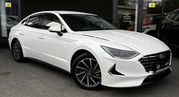 Hyundai Sonata 2020 годаfor12 500 000 тг. в Шымкент