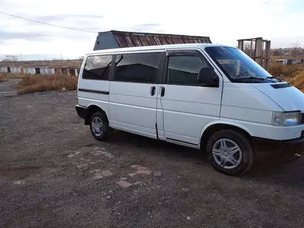 Volkswagen Multivan 1992 года за 3 800 000 тг. в Караганда – фото 3