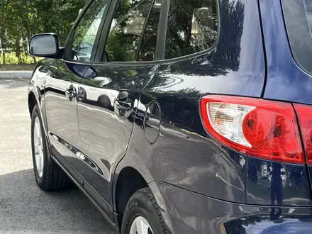 Hyundai Santa Fe 2008 года за 5 900 000 тг. в Караганда – фото 11