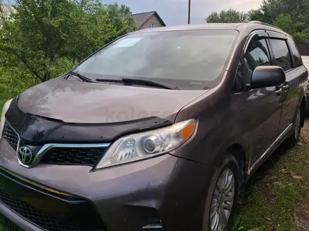Toyota Sienna 2015 года за 8 000 000 тг. в Алматы – фото 3
