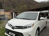 Toyota Sienna 2015 года за 11 500 000 тг. в Алматы – фото 4