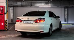 Toyota Camry 2017 года за 12 850 000 тг. в Алматы – фото 4