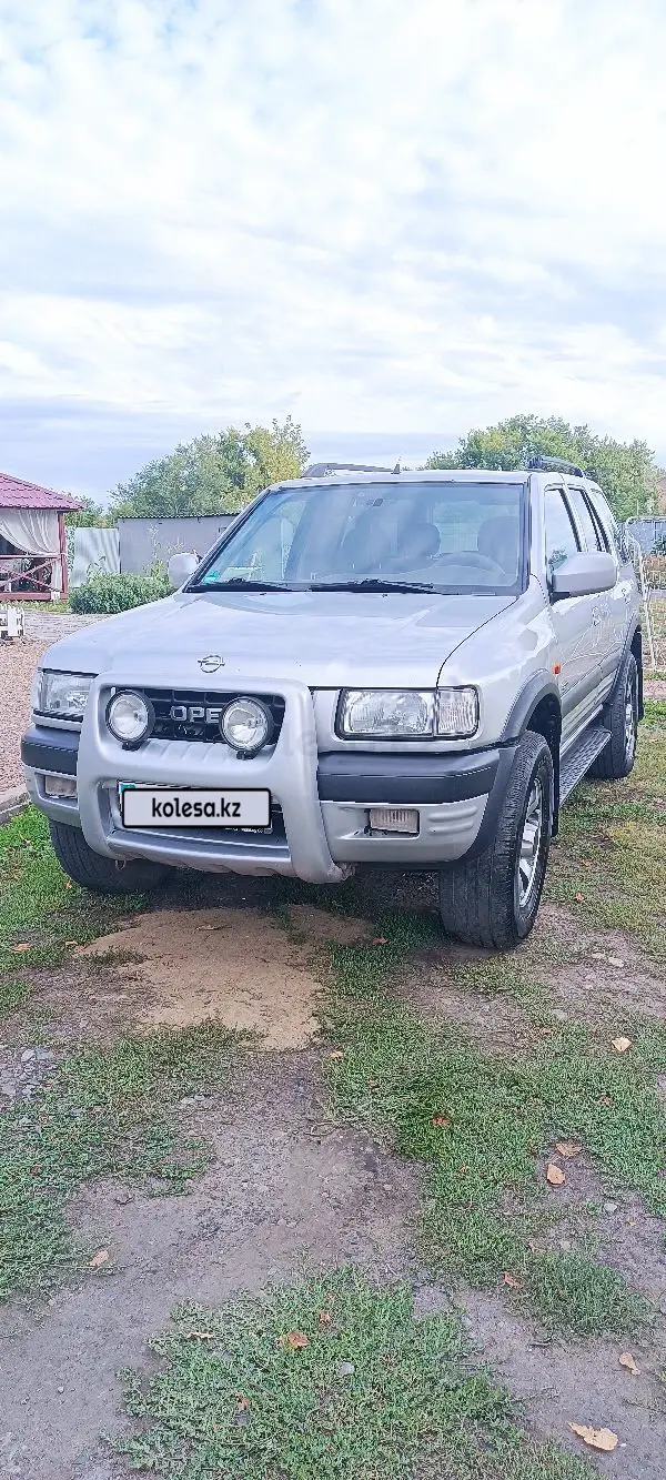 Opel Frontera, 2000