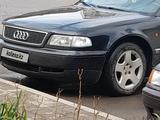 Audi A8 1995 года за 2 300 000 тг. в Караганда