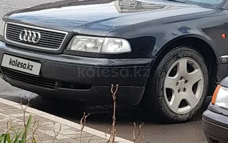 Audi A8 1995 года за 2 300 000 тг. в Караганда