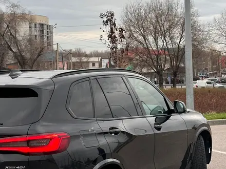 BMW X5 2019 года за 27 000 000 тг. в Алматы – фото 2