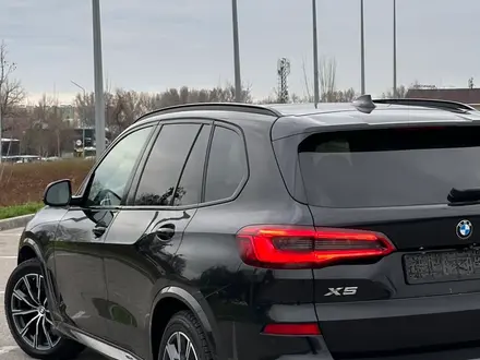 BMW X5 2019 года за 27 000 000 тг. в Алматы – фото 6