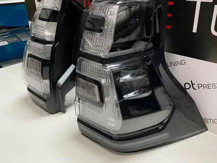 Задние фонари на Prado 150 2018-22 дизайн BLACK ONYX за 95 000 тг. в Алматы – фото 2