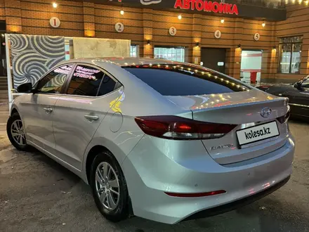 Hyundai Elantra 2018 года за 8 550 000 тг. в Алматы – фото 5