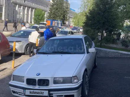 BMW 318 1994 года за 1 200 000 тг. в Алматы – фото 2